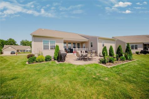 34633 N Legends Way Grafton OH 44044