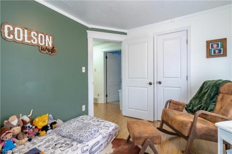 2417 S Arch Avenue Alliance OH 44601