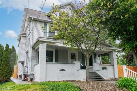 2417 S Arch Avenue Alliance OH 44601