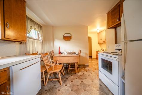 117 Smucker Street Orrville OH 44667