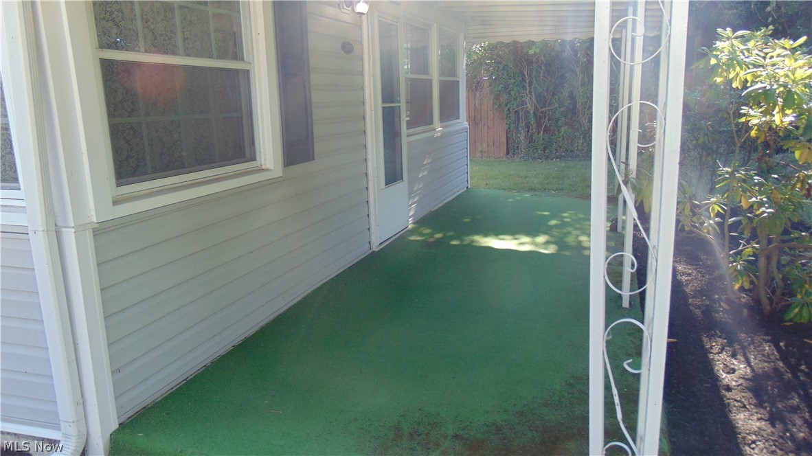 34090 Roberts Road Eastlake OH 44095
