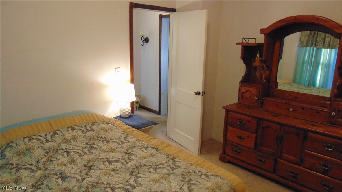 34090 Roberts Road Eastlake OH 44095