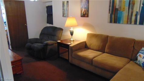 34090 Roberts Road Eastlake OH 44095