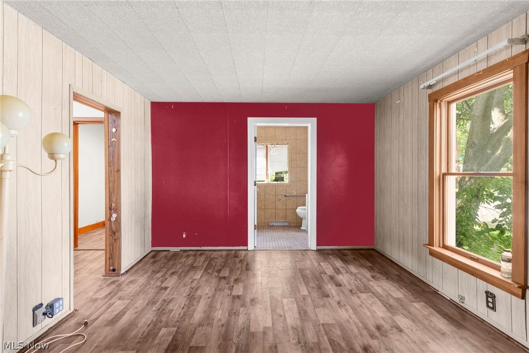 84 Prospect Street Struthers OH 44471