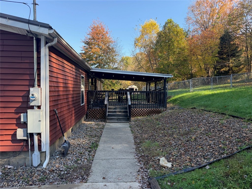 1637 Nageley Road New Philadelphia OH 44663