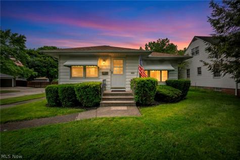 11362 Blossom Avenue Parma Heights OH 44130