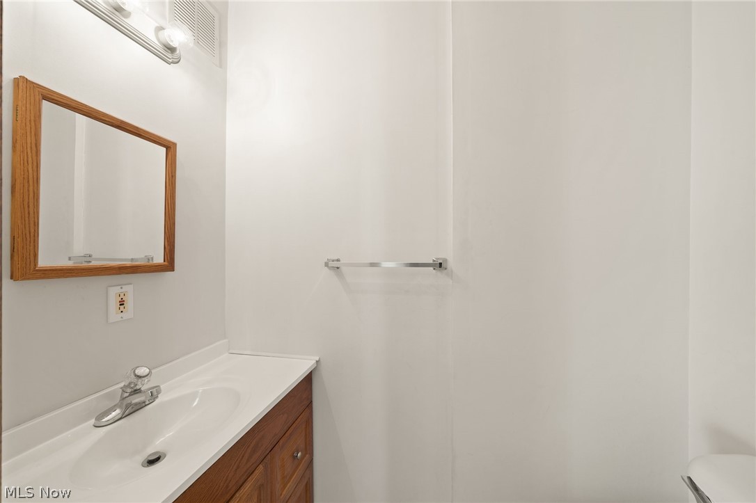 1187 Duane Avenue Akron OH 44306