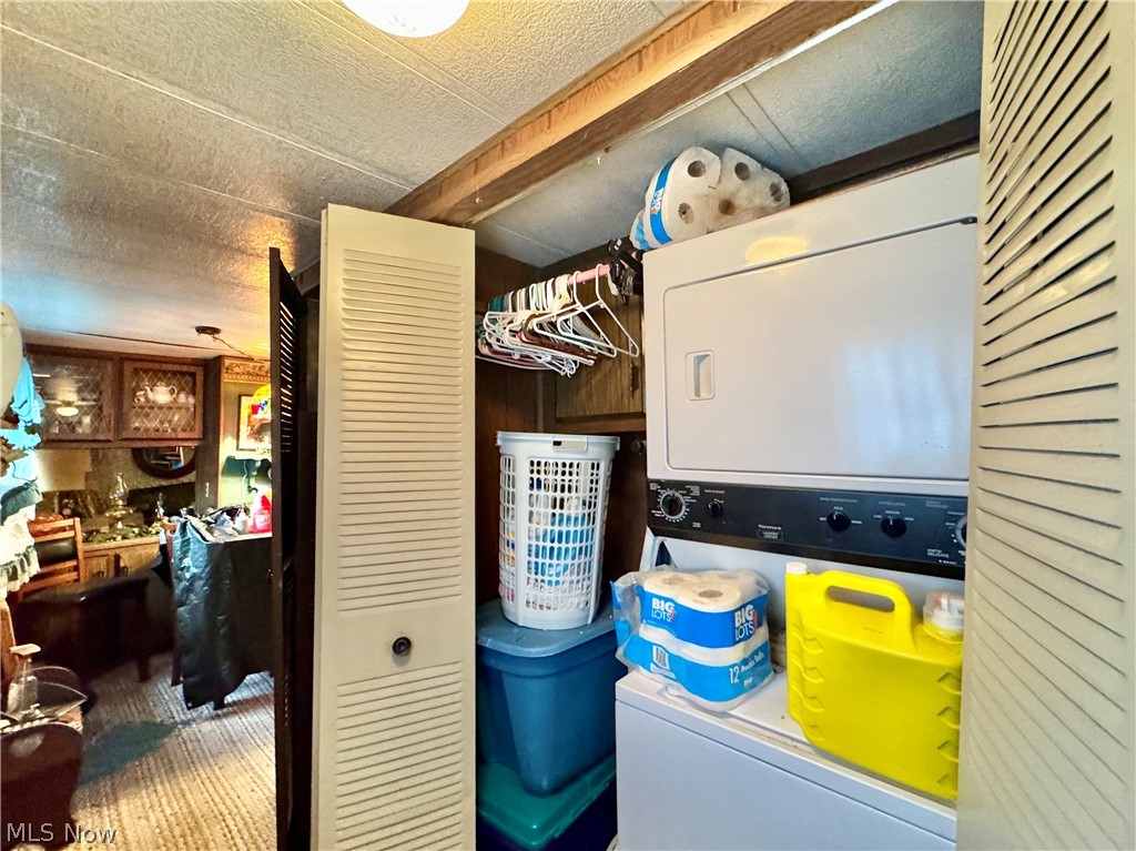 726 Boyd Street NE Masury OH 44438