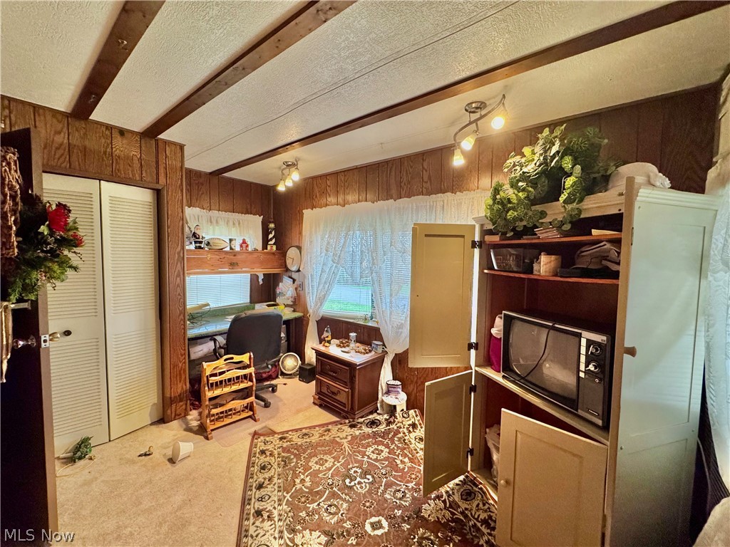 726 Boyd Street NE Masury OH 44438