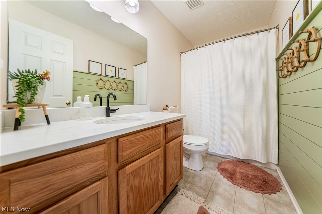 38327 Humphrey Circle North Ridgeville OH 44039