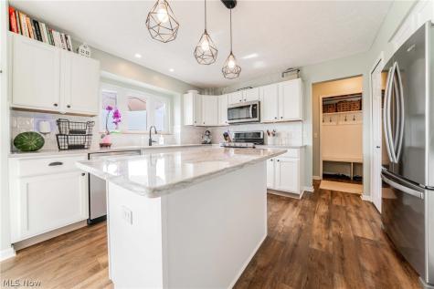 38327 Humphrey Circle North Ridgeville OH 44039
