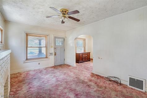 139 N Hazelwood Avenue Youngstown OH 44509