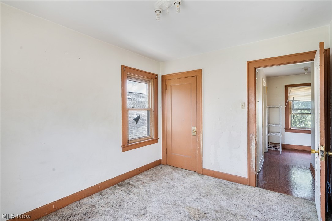 139 N Hazelwood Avenue Youngstown OH 44509