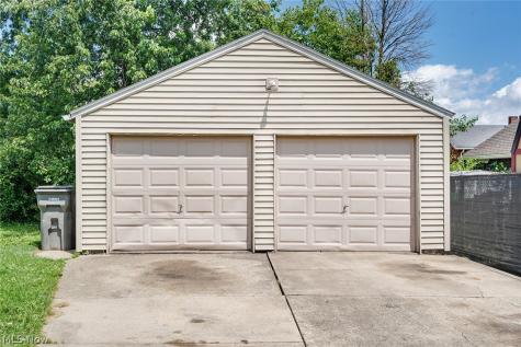 139 N Hazelwood Avenue Youngstown OH 44509