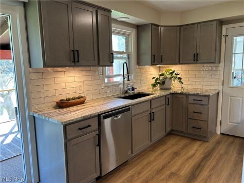 2390 Eastport Drive Akron OH 44312