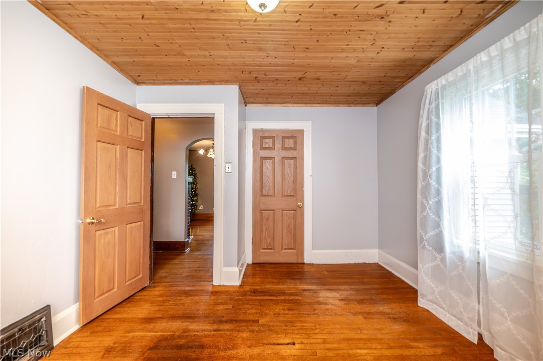 44839 State Route 154 Lisbon OH 44432