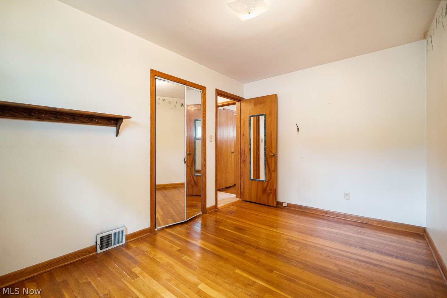 1751 Underwood Street Cuyahoga Falls OH 44221
