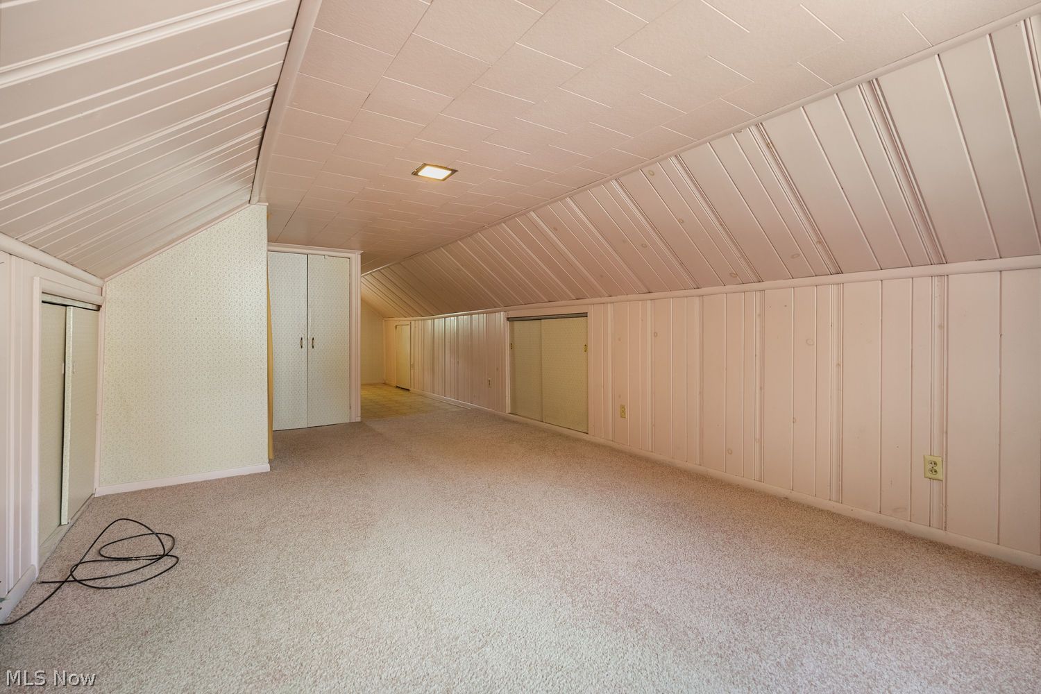 1751 Underwood Street Cuyahoga Falls OH 44221