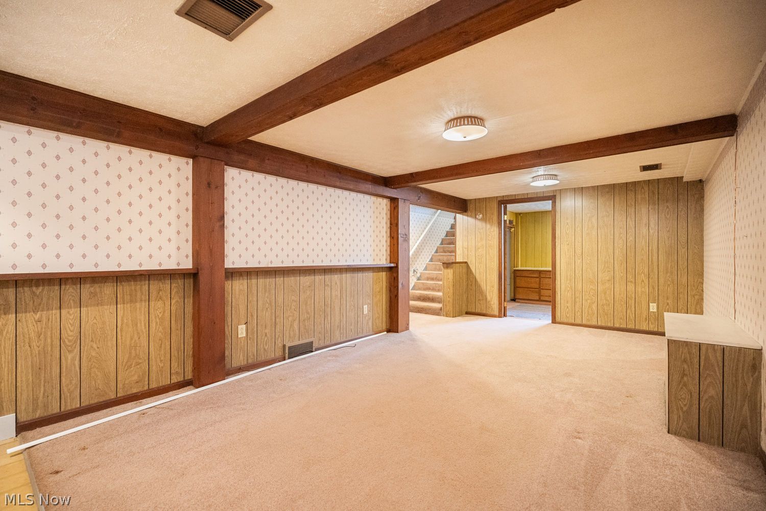 1751 Underwood Street Cuyahoga Falls OH 44221