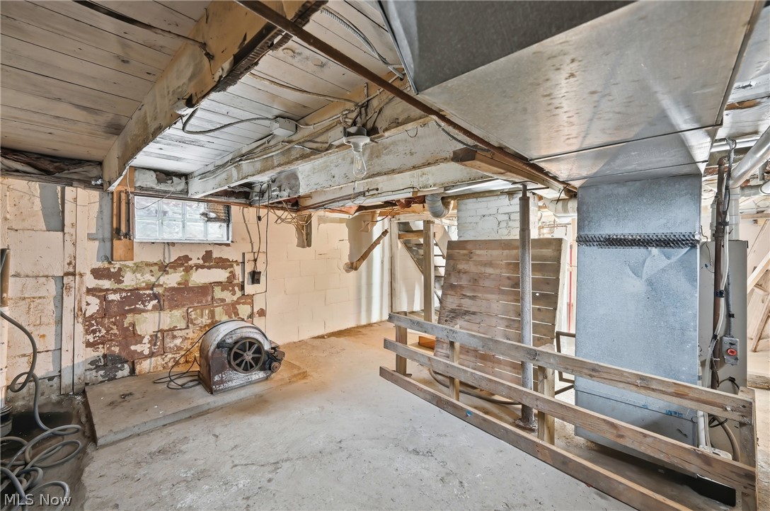 55 West Street East Palestine OH 44413
