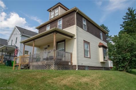 177 NW 24th Barberton OH 44203