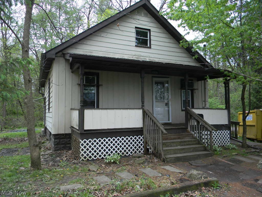 935 Forest Street Niles OH 44446