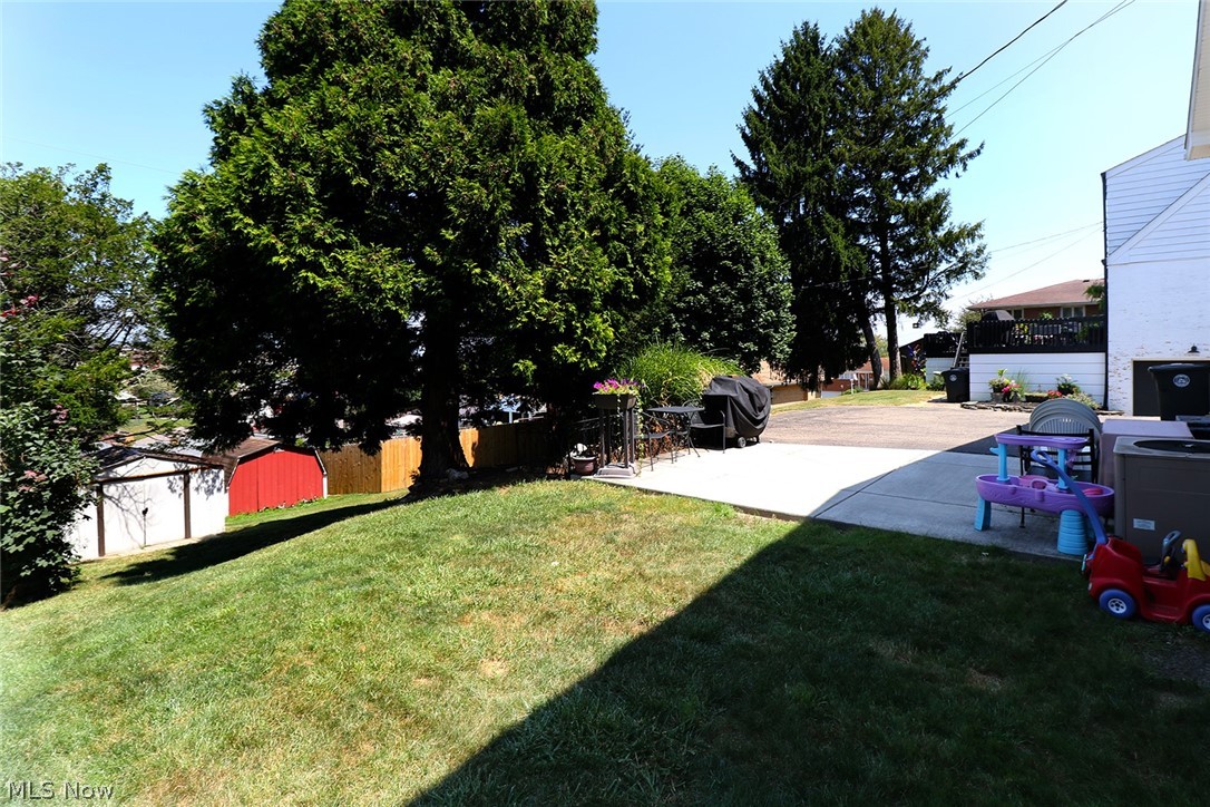 3022 Whitehaven Boulevard Steubenville OH 43952
