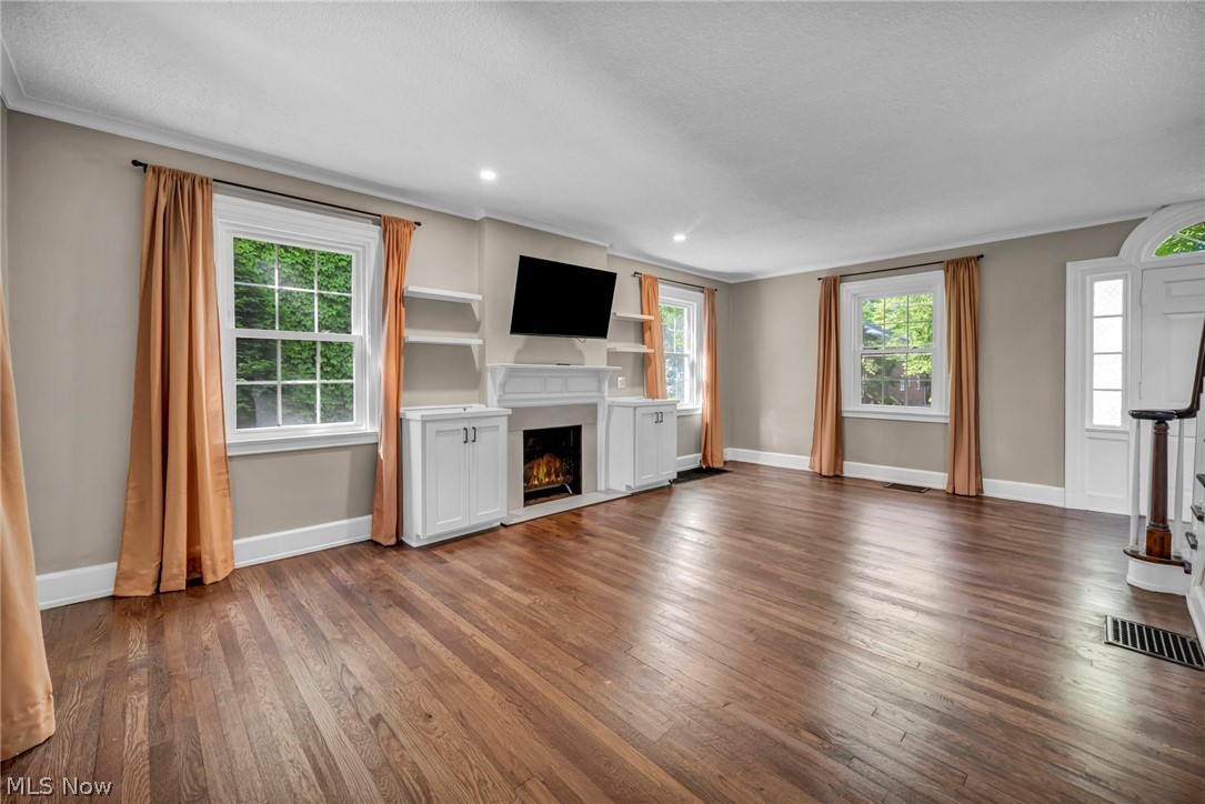 137 N Rose Boulevard Akron OH 44302