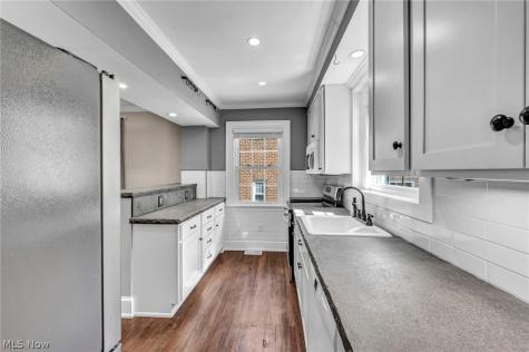 137 N Rose Boulevard Akron OH 44302