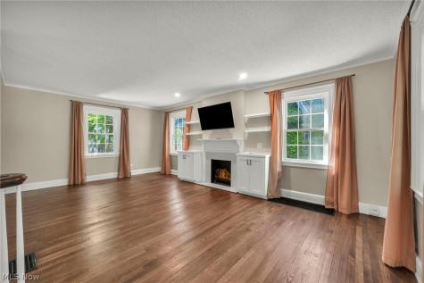 137 N Rose Boulevard Akron OH 44302