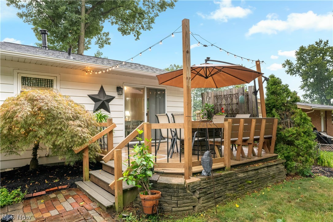 1341 Applegrove Street NE Canton OH 44721