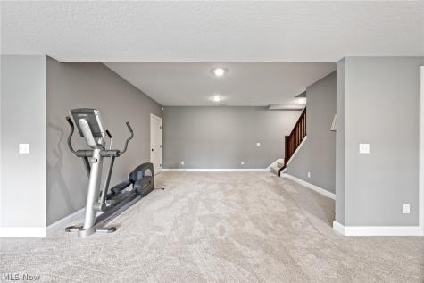 8934 Clubview Street NW Massillon OH 44646