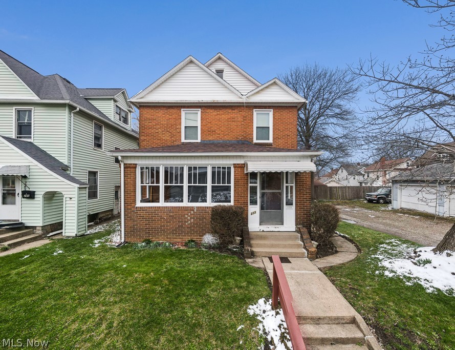 233 W Cambridge Street Alliance OH 44601