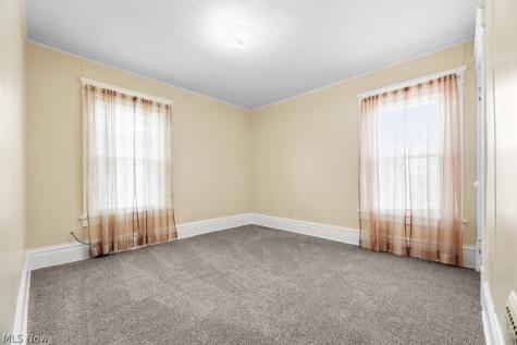 233 W Cambridge Street Alliance OH 44601