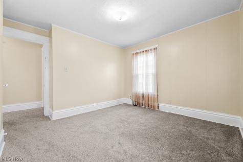 233 W Cambridge Street Alliance OH 44601