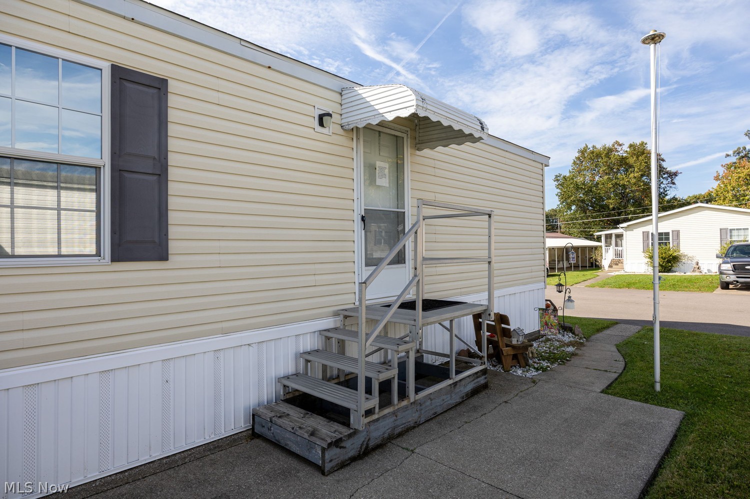 18592 Edwards Road Doylestown OH 44230