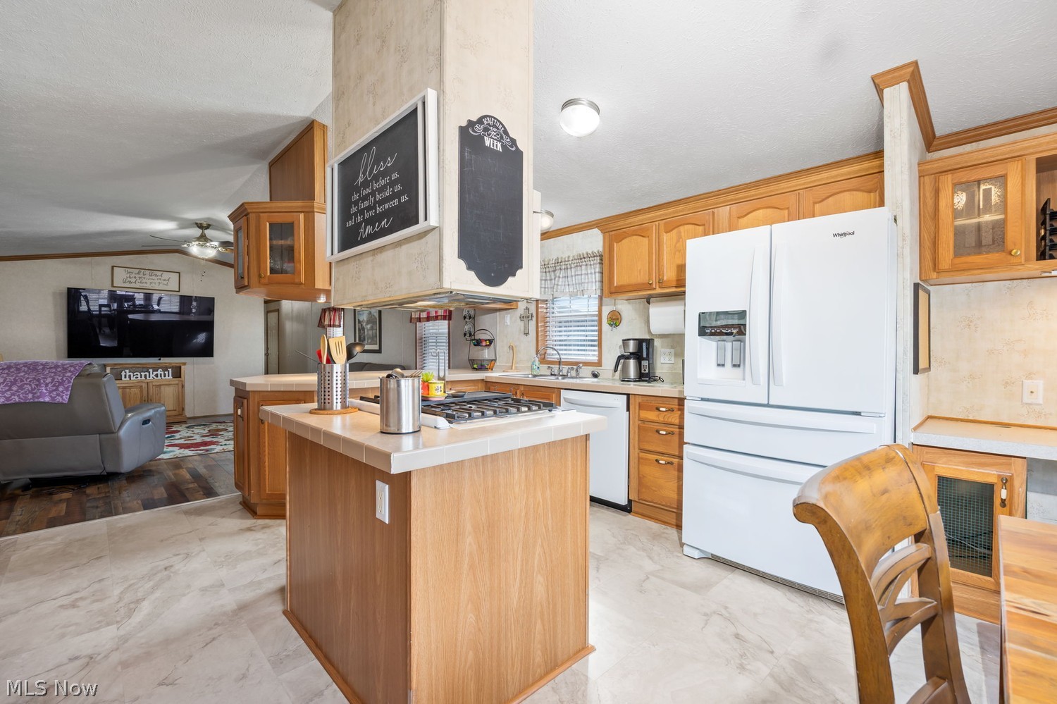 18592 Edwards Road Doylestown OH 44230