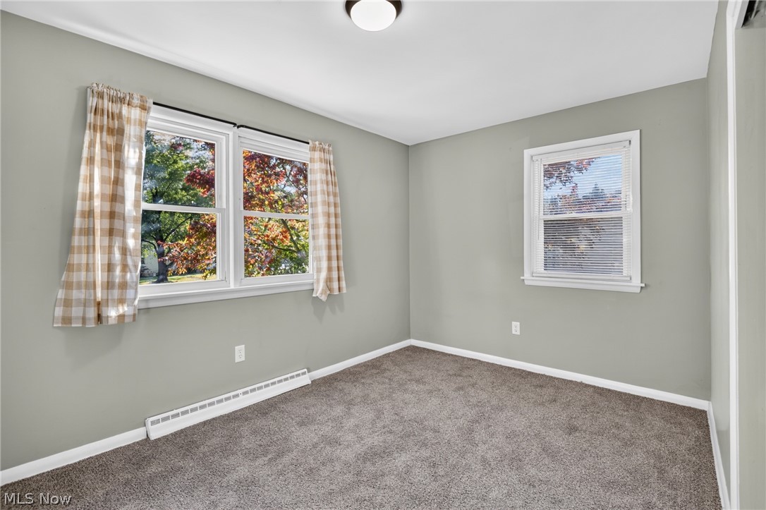 770 S 14th Street Sebring OH 44672