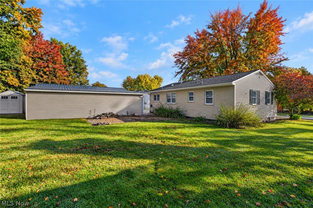 770 S 14th Street Sebring OH 44672