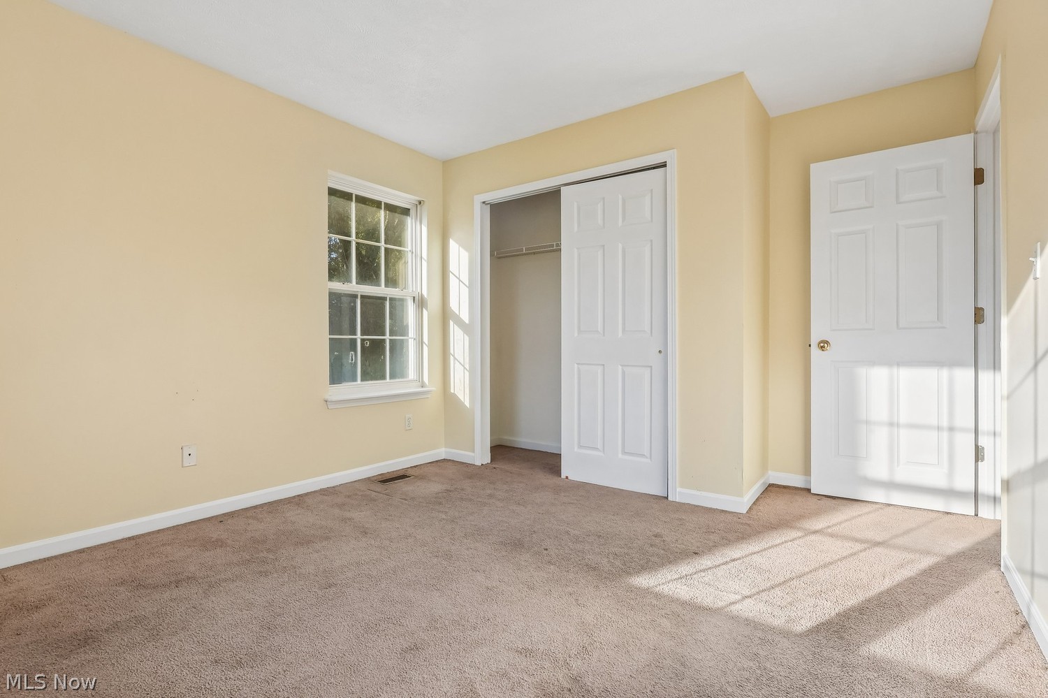 2262 E 70th Street Cleveland OH 44103