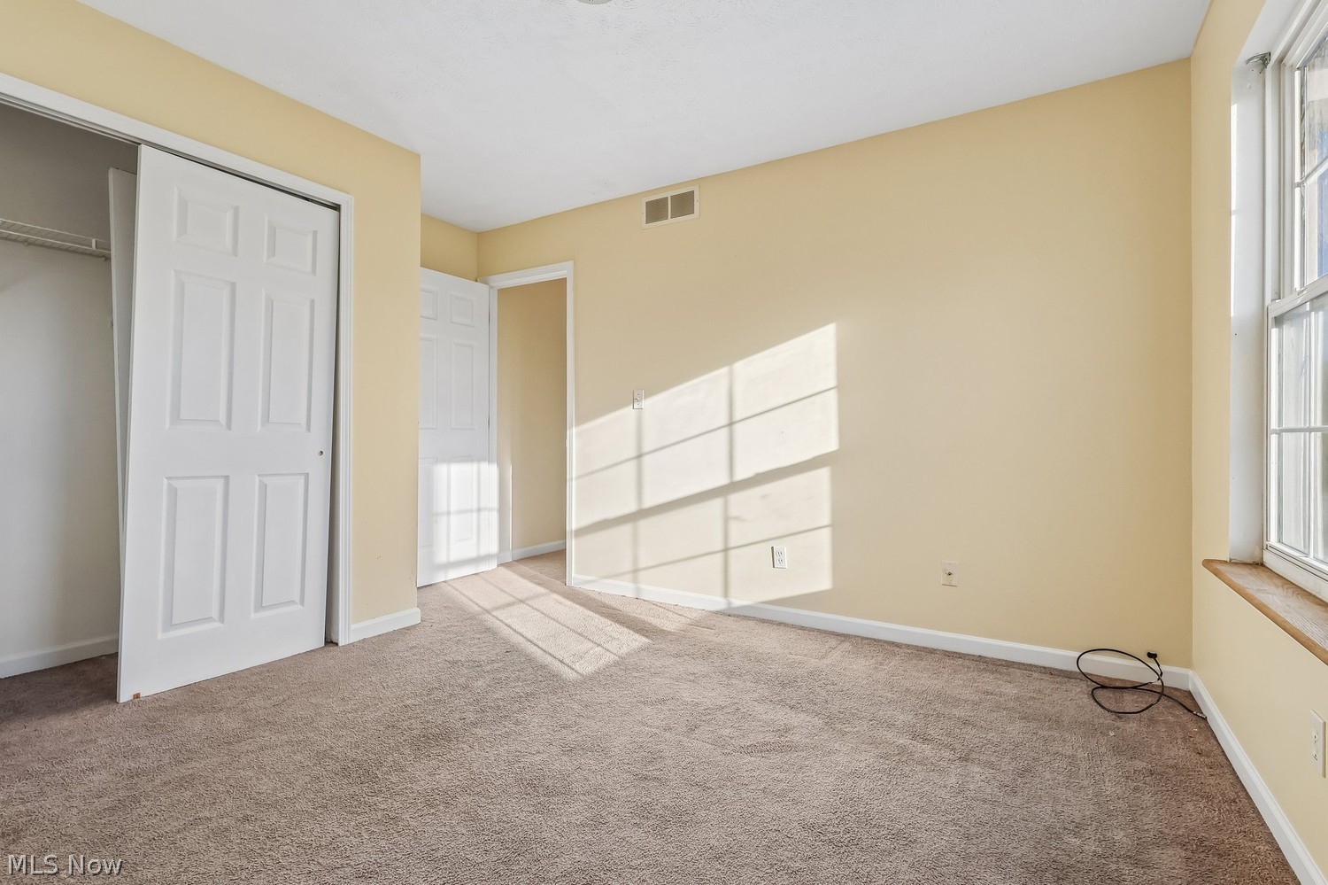 2262 E 70th Street Cleveland OH 44103