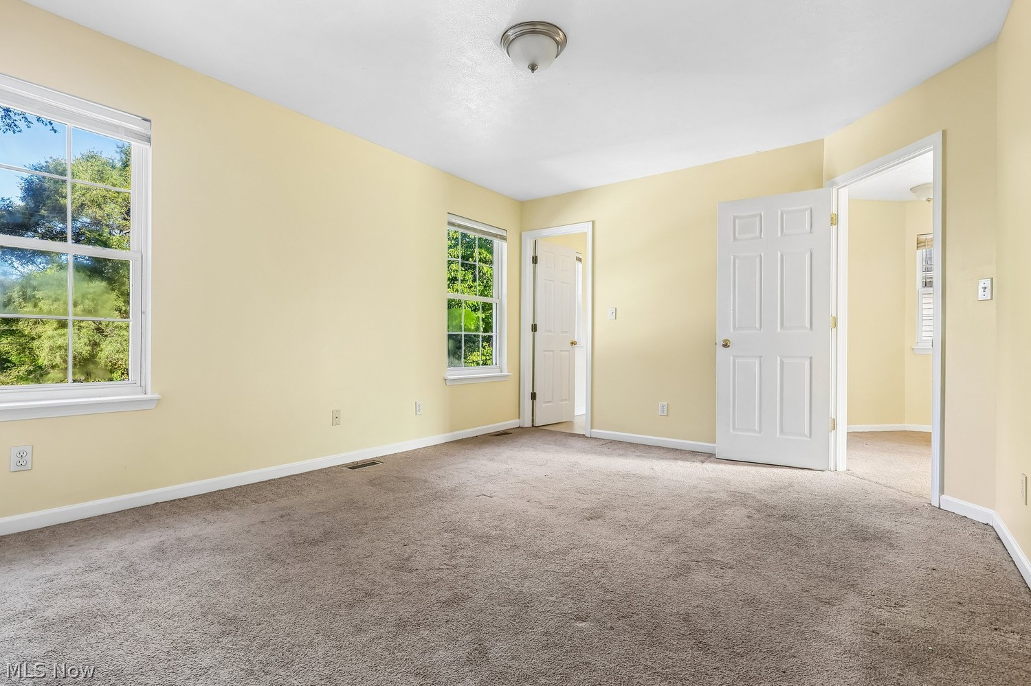 2262 E 70th Street Cleveland OH 44103