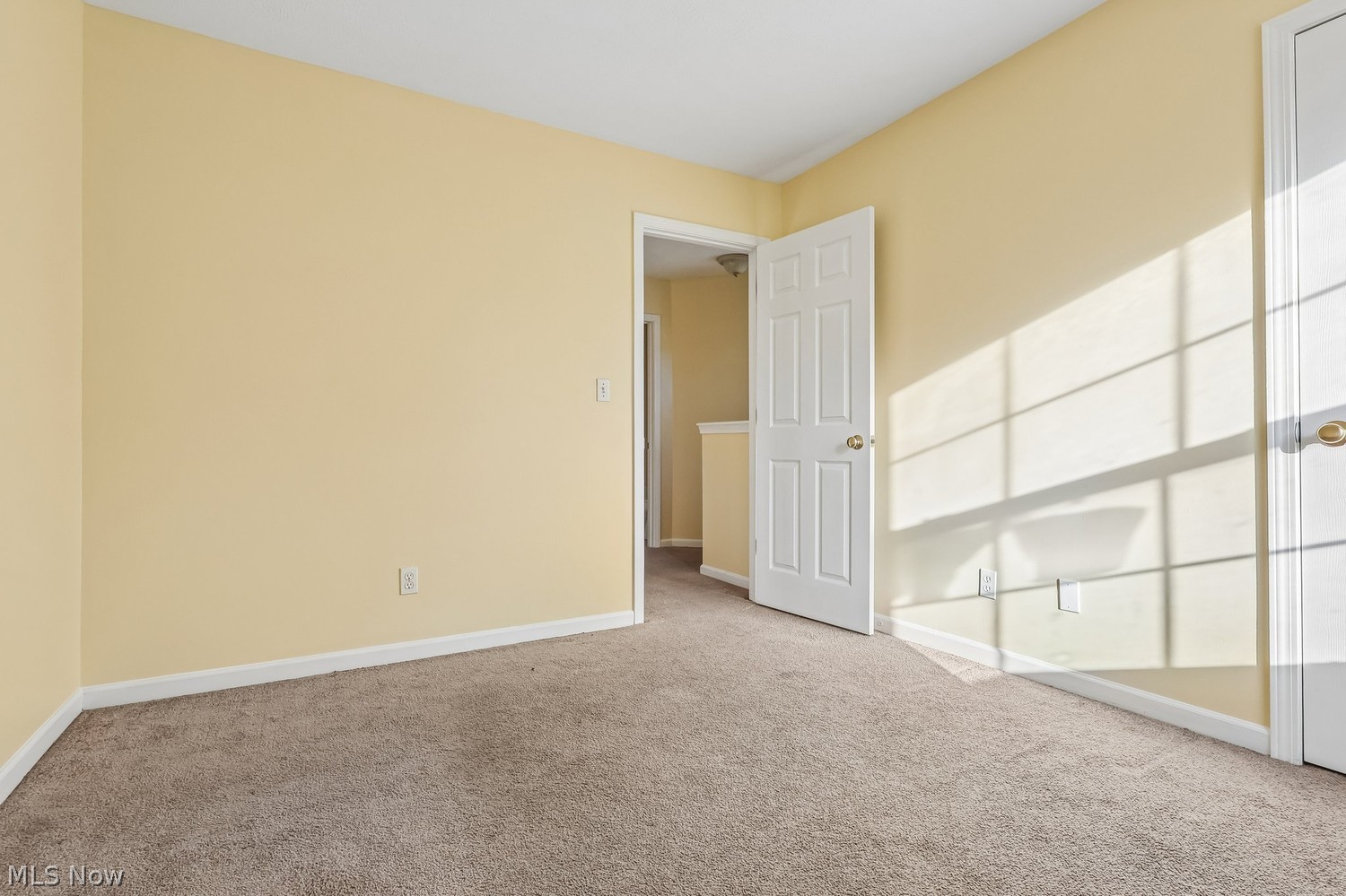 2262 E 70th Street Cleveland OH 44103