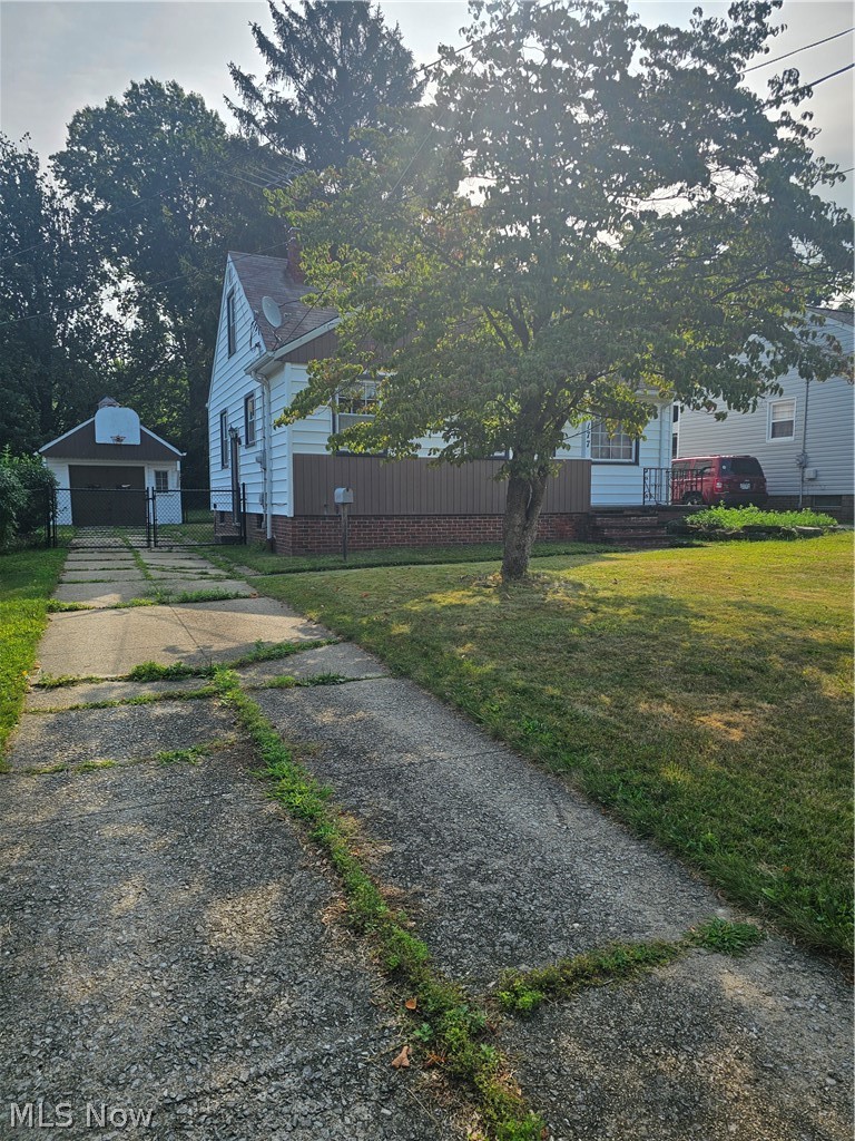 2177 Green Ridge Drive Wickliffe OH 44092
