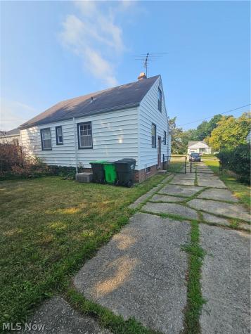 2177 Green Ridge Drive Wickliffe OH 44092
