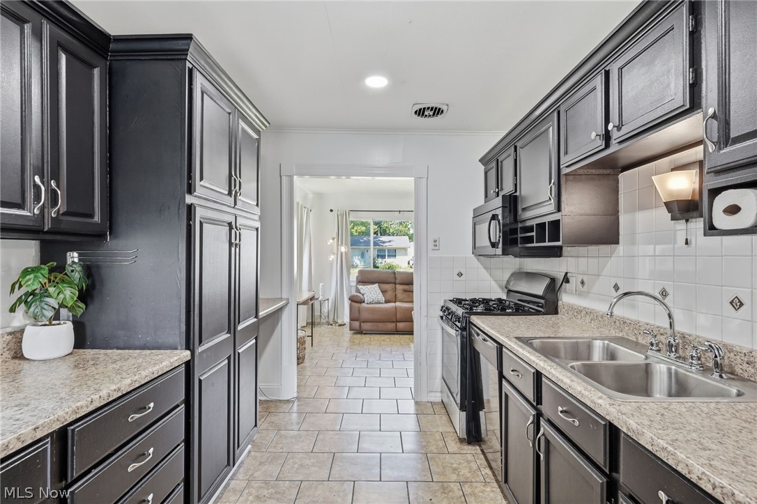 5213 Langfitt Street Vermilion OH 44089