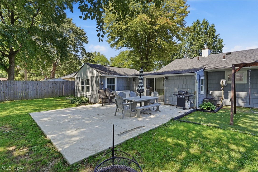 5213 Langfitt Street Vermilion OH 44089