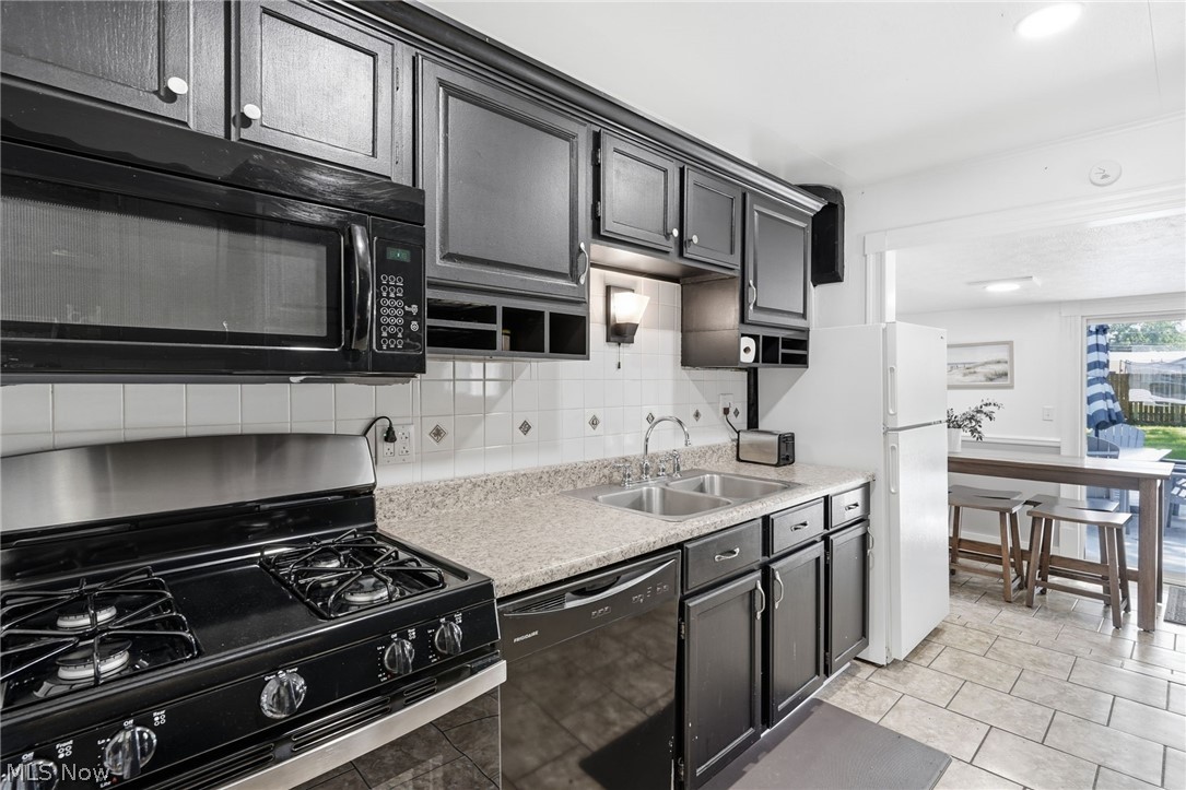 5213 Langfitt Street Vermilion OH 44089