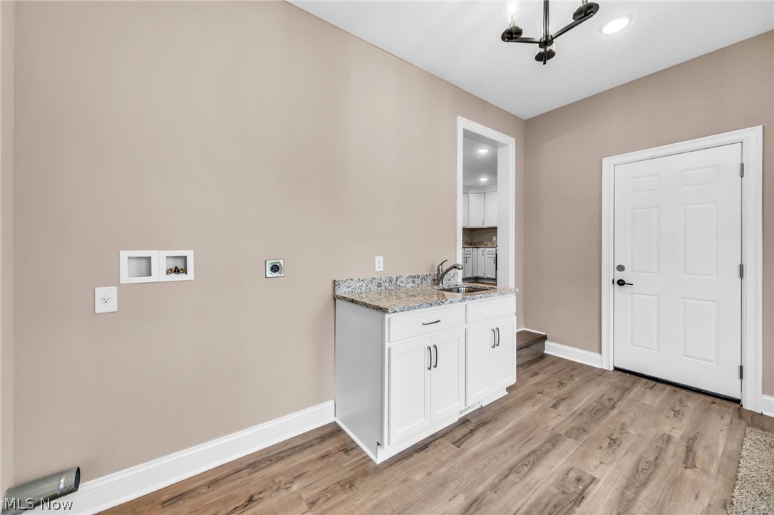 3006 Abbe Road Sheffield Village OH 44054