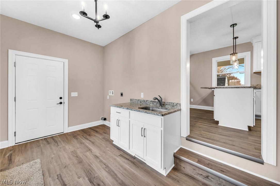 3006 Abbe Road Sheffield Village OH 44054